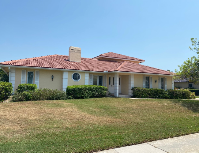 Roof Cleaning Matters in West Lake