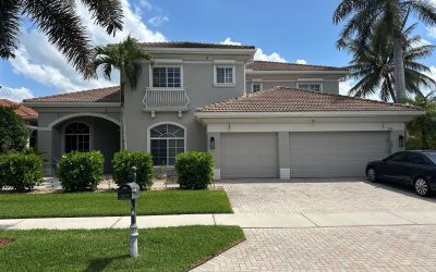 Flat Roof vs Pitched Roof for Fort Myers Florida Homes